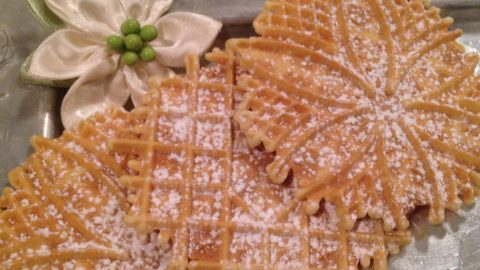 Is a Pizzelle the Same Thing as a Waffle? - Cuisine at Home Guides