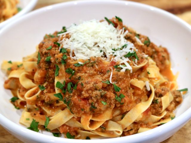 tagliatelle bolognese-15 tagliatelle bolognese-15